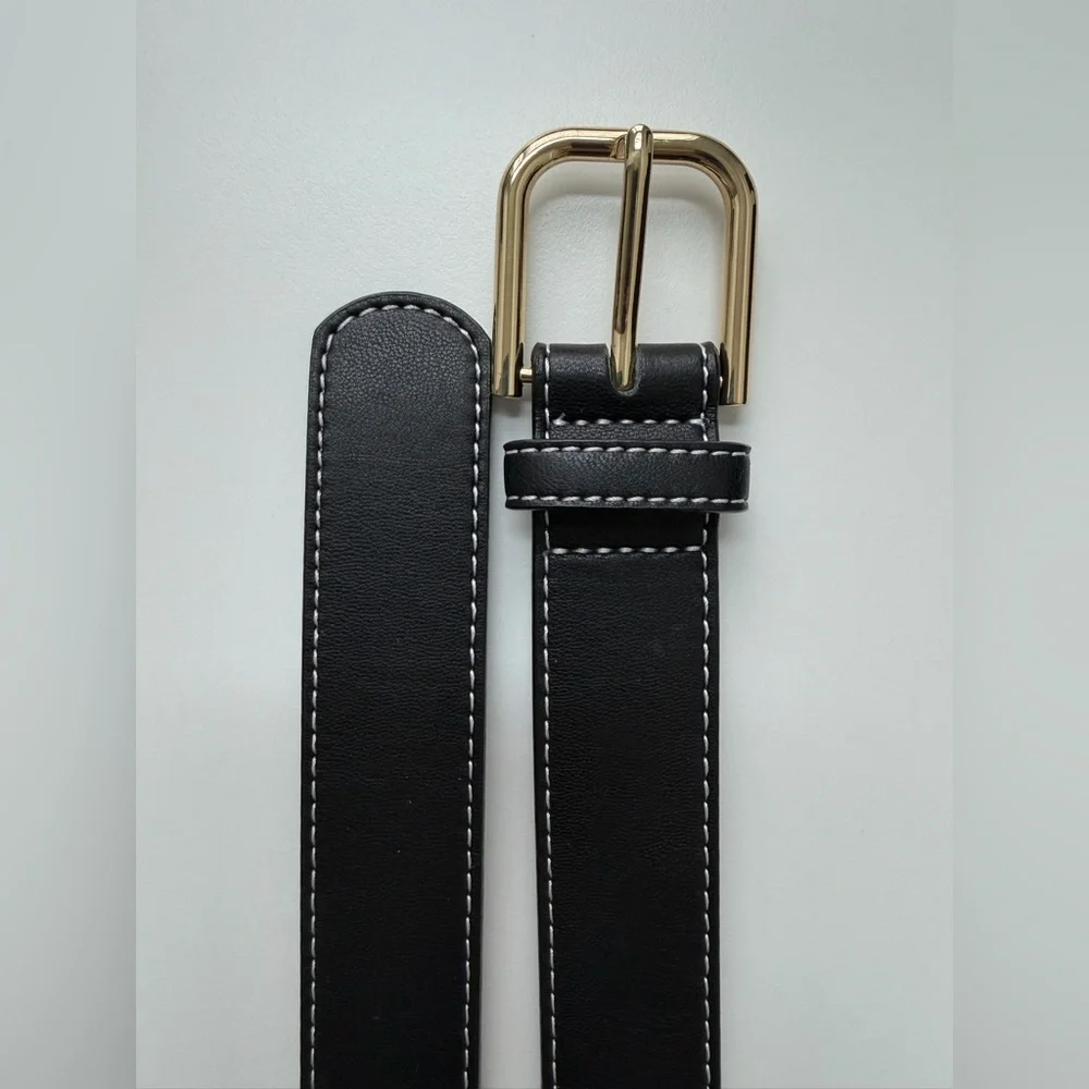 Max Mara Studio Black Vegan Leather Black Belt Gold Hardware Contrast Stitch